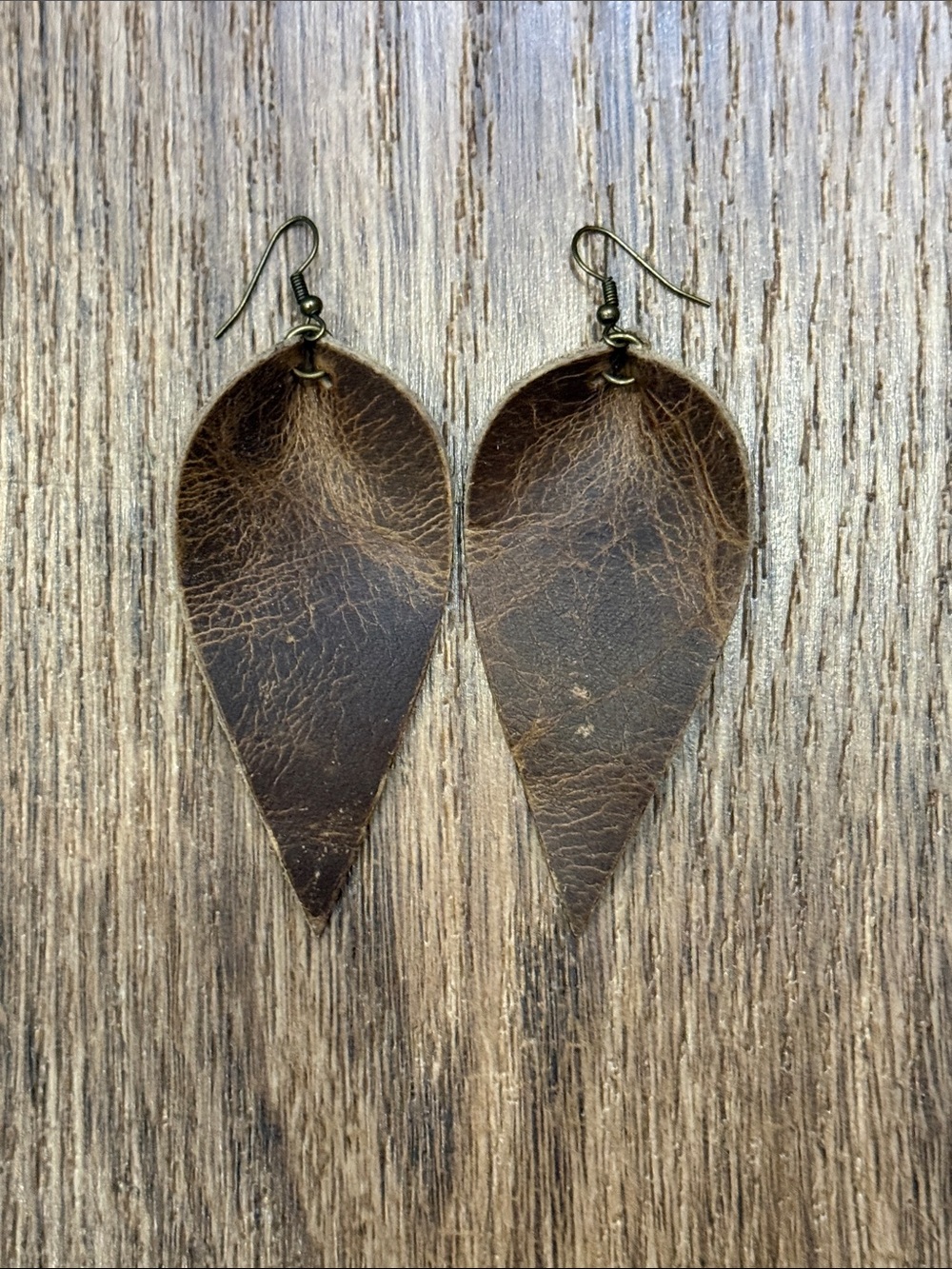Leather Petal Teardrop Leaf Earrings